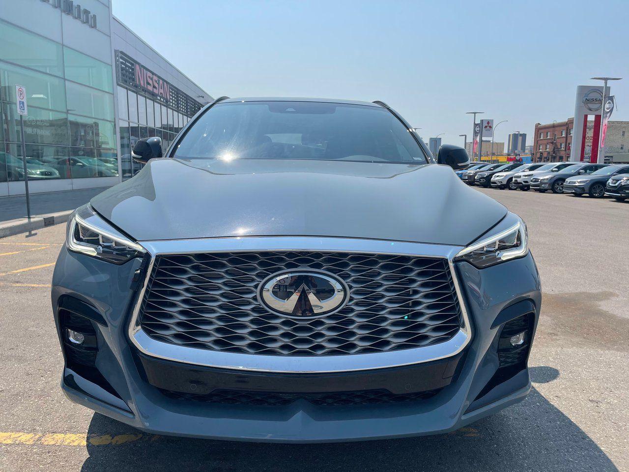 2022 Infiniti QX55 Essential-3