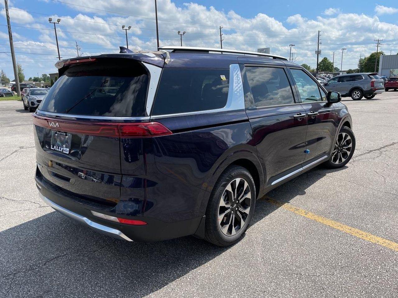 2022 Kia Carnival eX-3