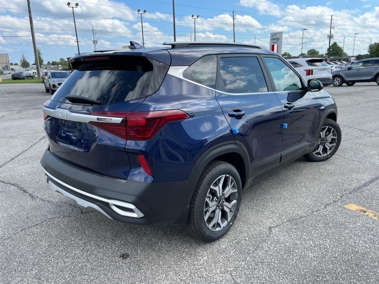 2022 Kia Seltos eX-3