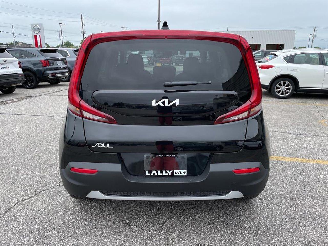 2022 Kia Soul eX-2