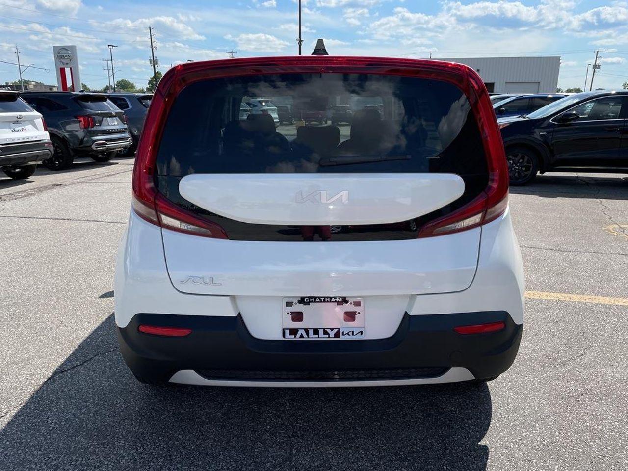 2022 Kia Soul eX-2
