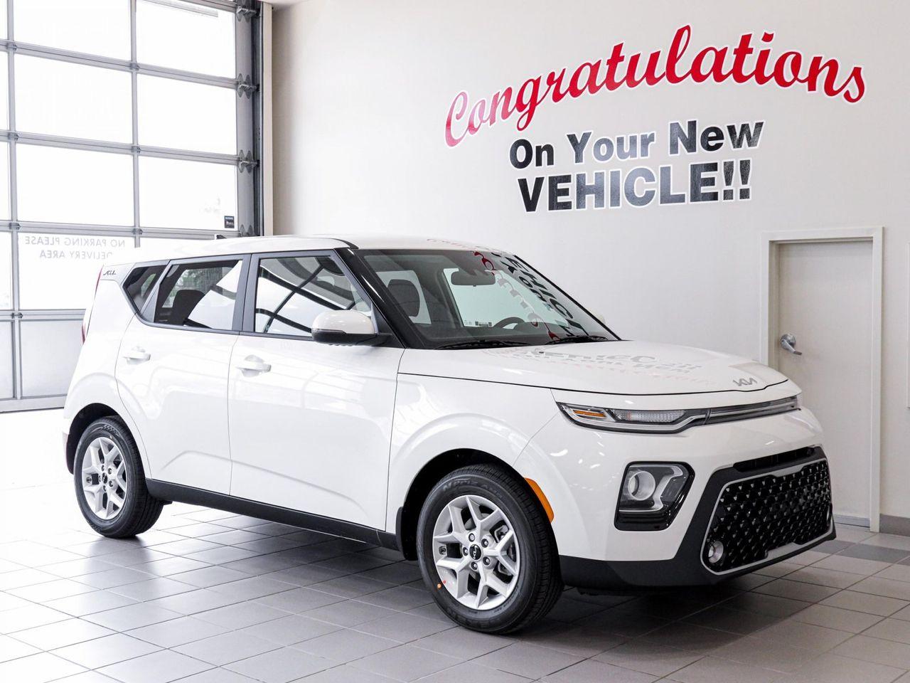 2022 Kia Soul eX-0