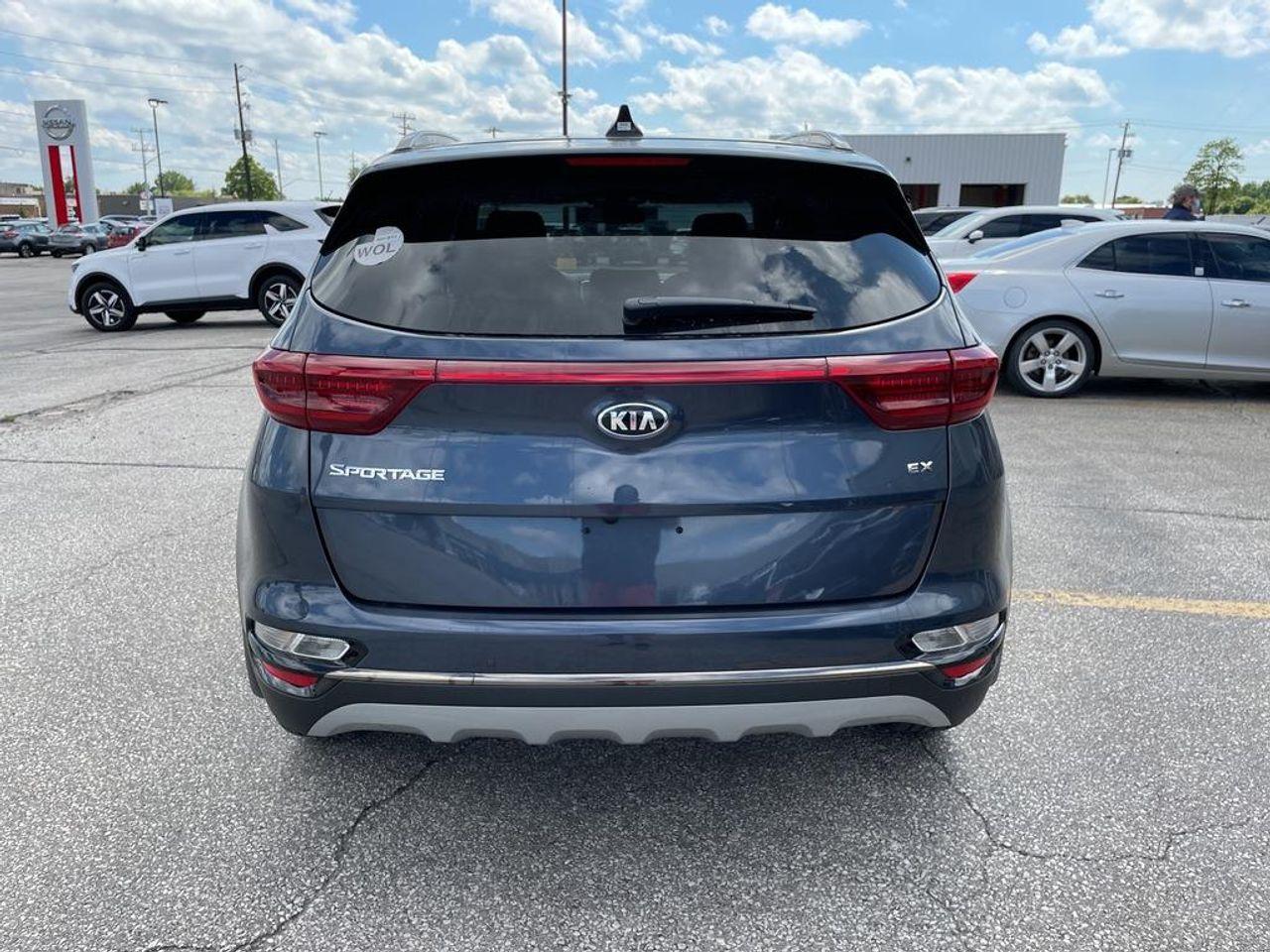 2022 Kia Sportage eX-2