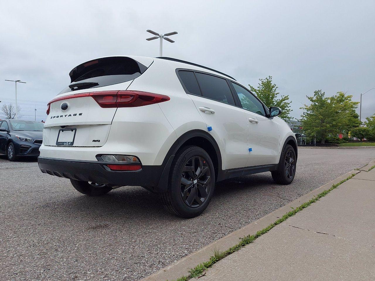 2022 Kia Sportage LX-4