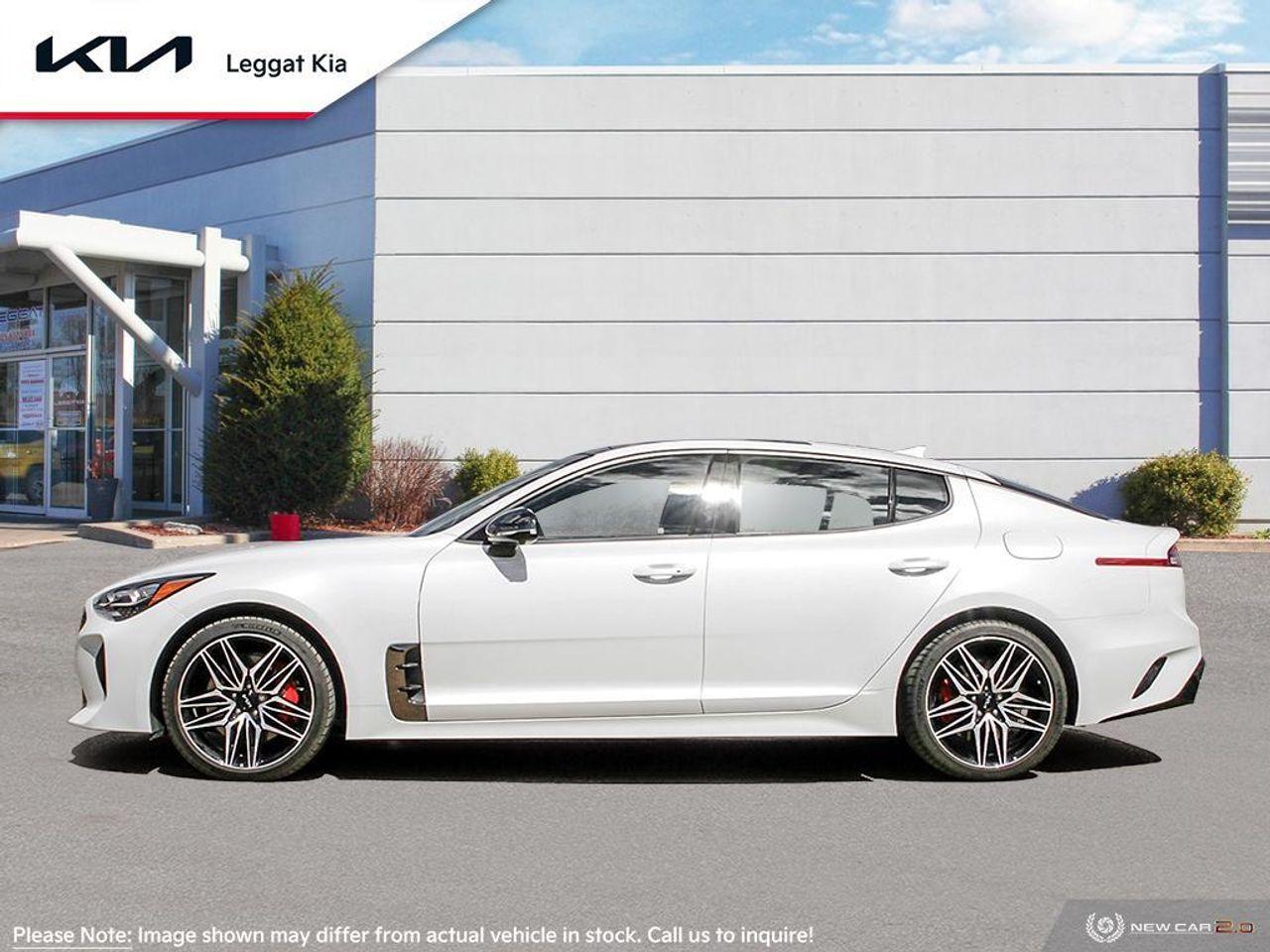 2022 Kia Stinger GT2-2