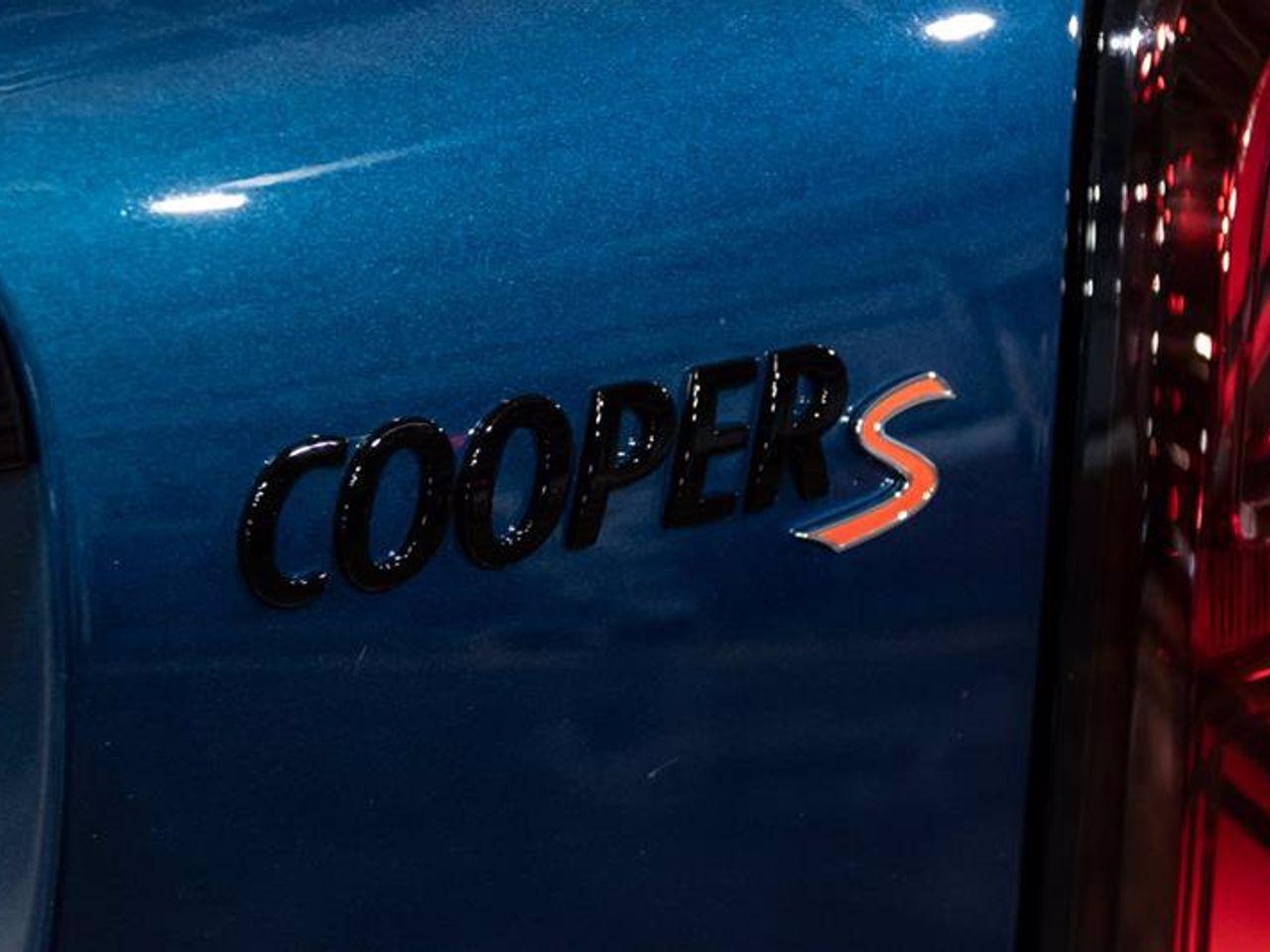 2022 MINI Cooper S Base-4