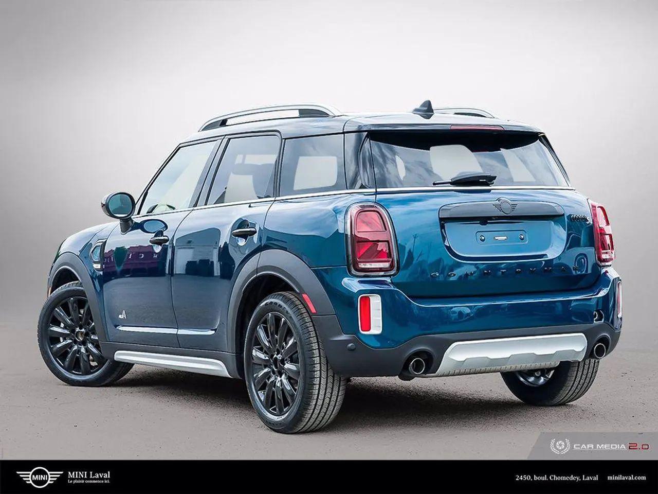 2022 MINI Countryman Base-3