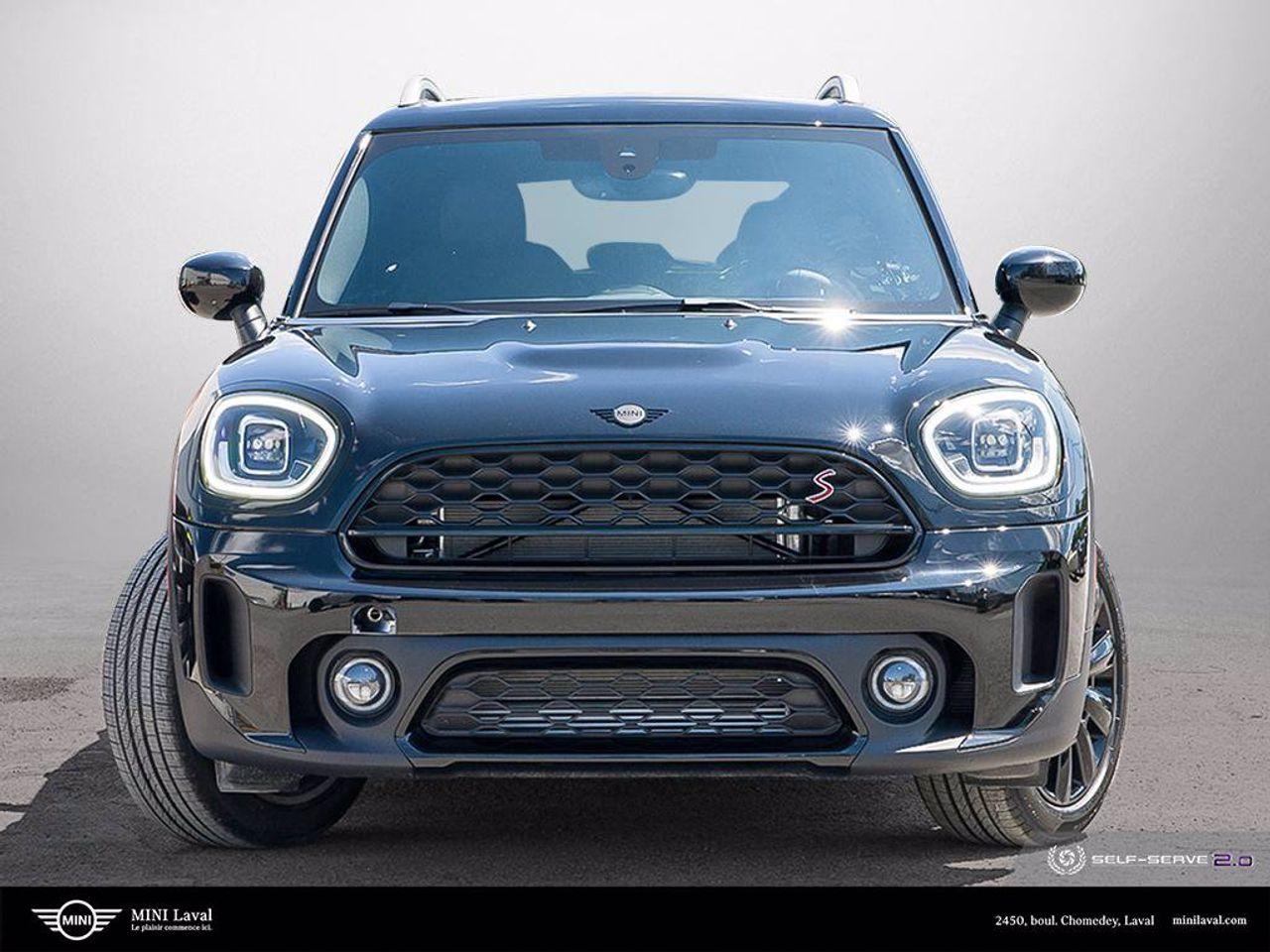 2022 MINI Countryman Base-1