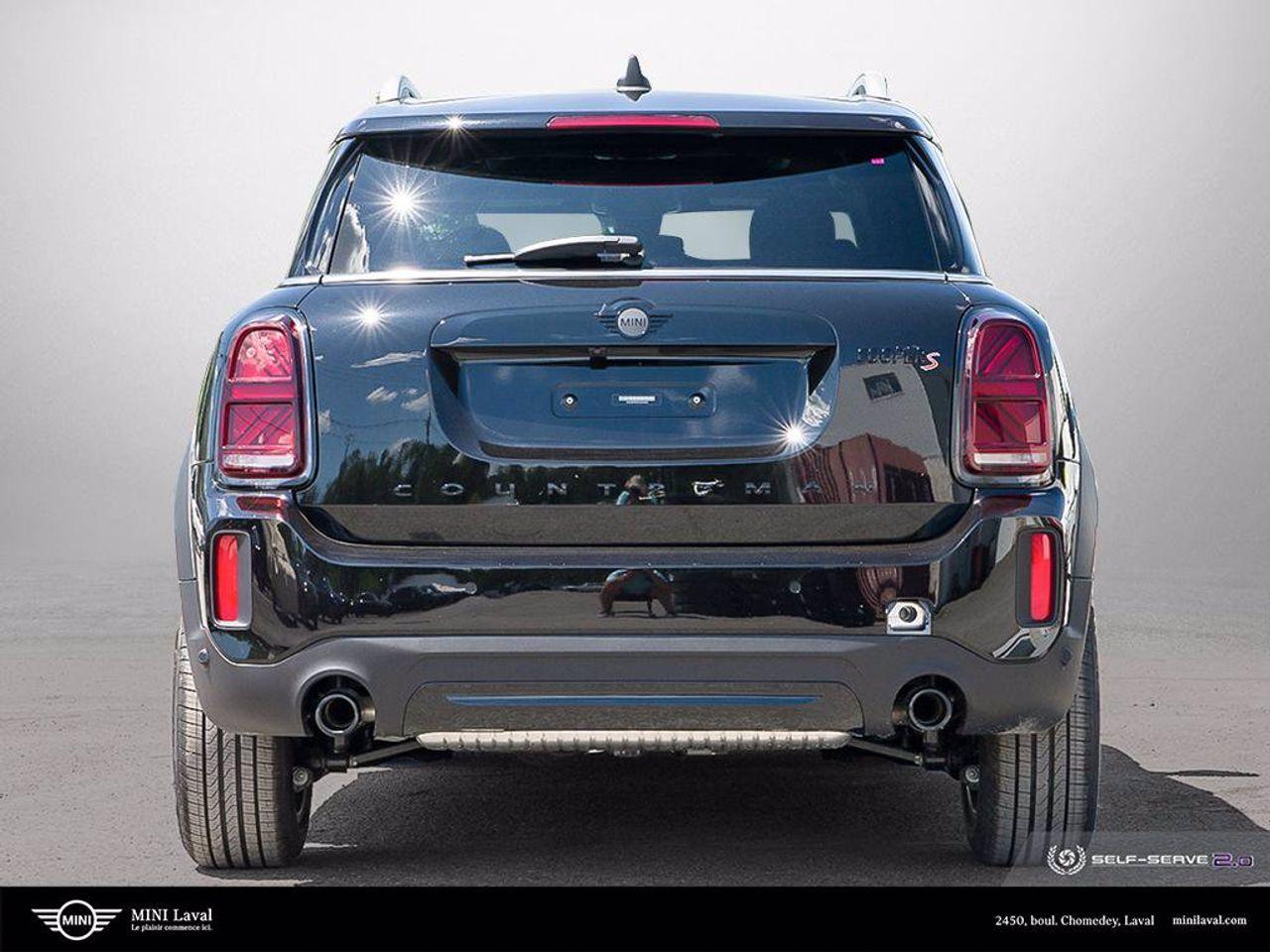 2022 MINI Countryman Base-4