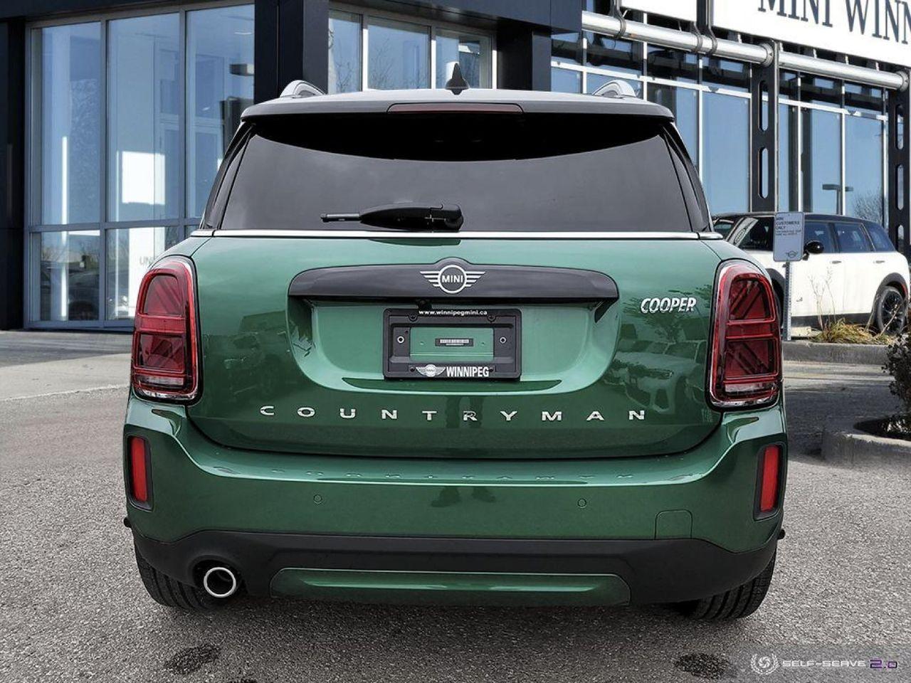 2022 MINI Countryman Base-3