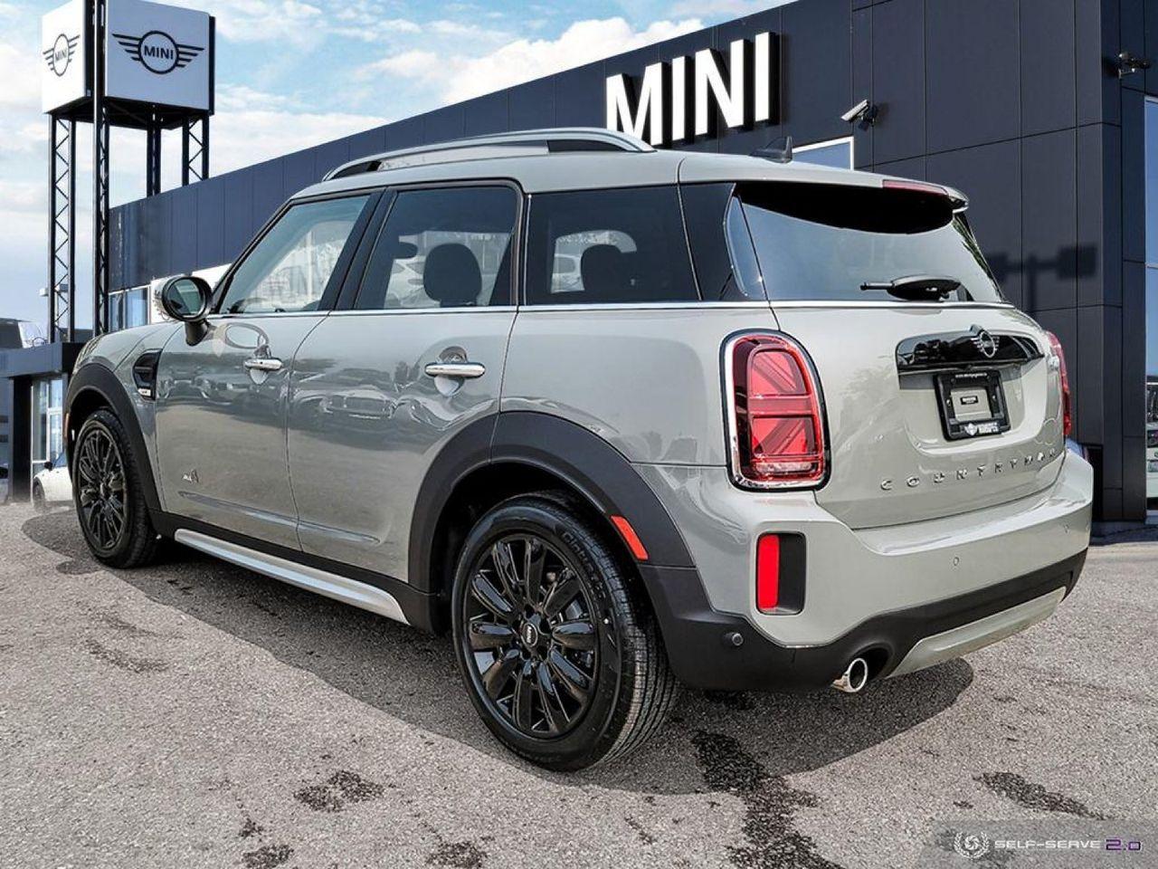 2022 MINI Countryman Base-3