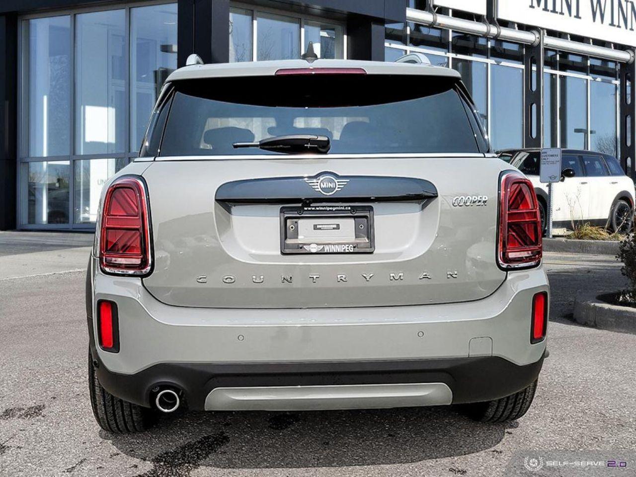 2022 MINI Countryman Base-4