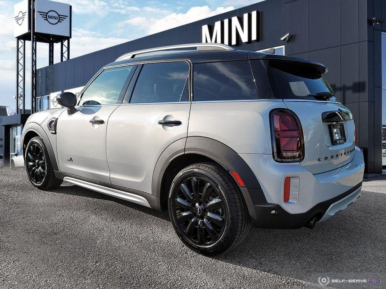 2022 MINI Countryman Base-3