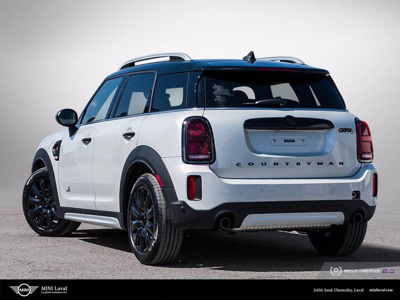 2022 MINI Countryman Base-3