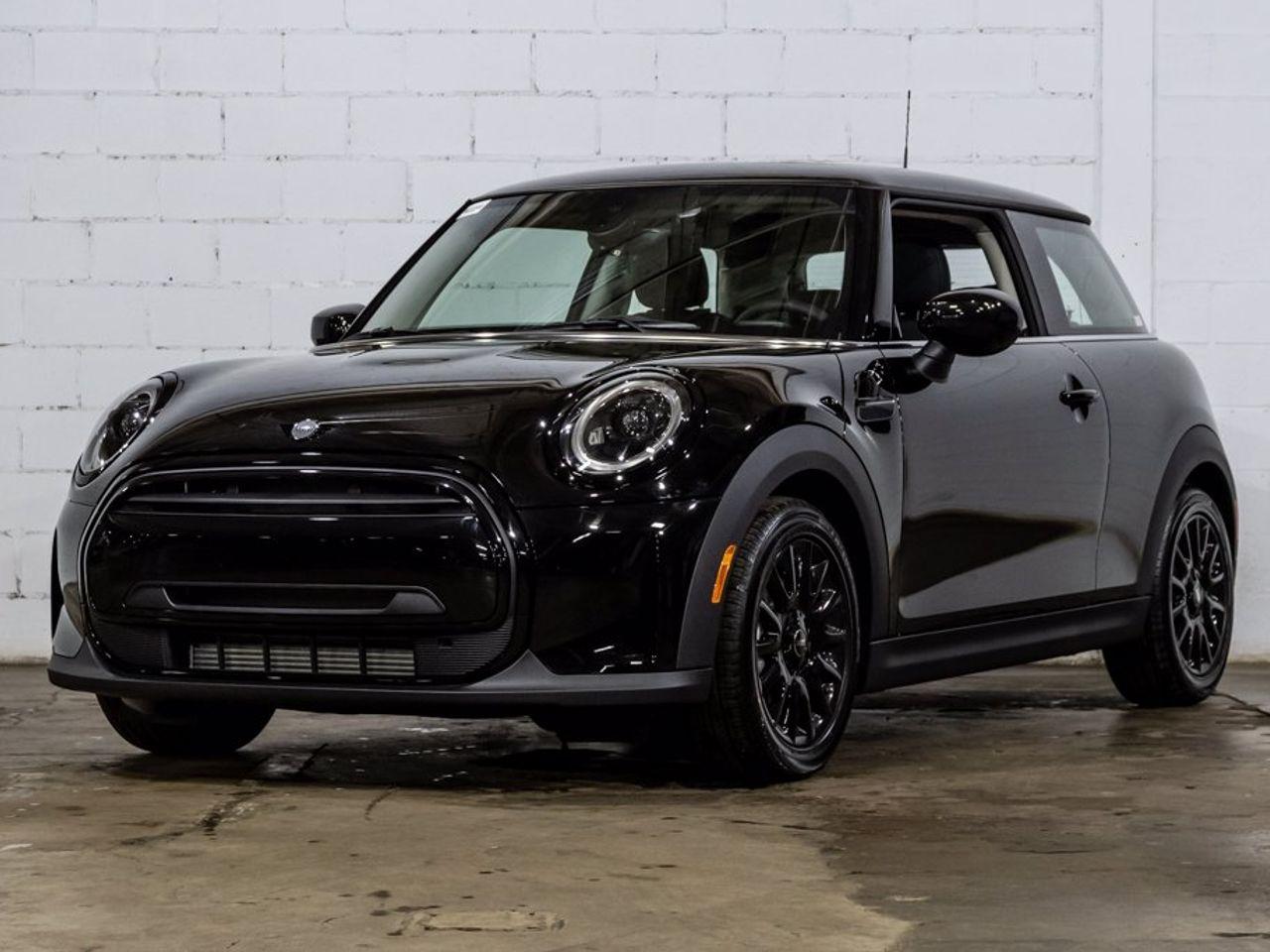 2022 MINI Hardtop Cooper-3