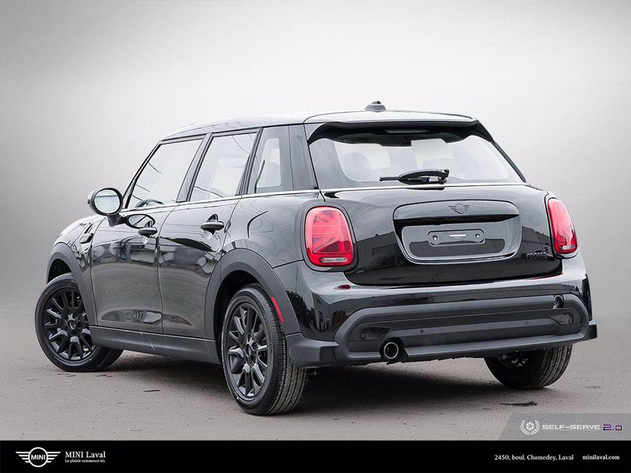 2022 MINI Hardtop Cooper-3