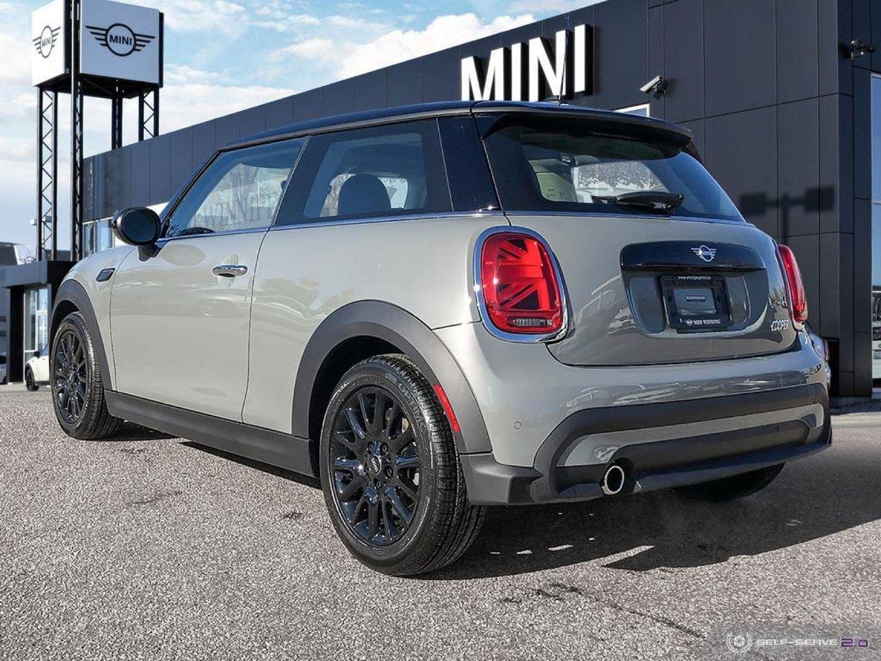2022 MINI Hardtop Cooper-3