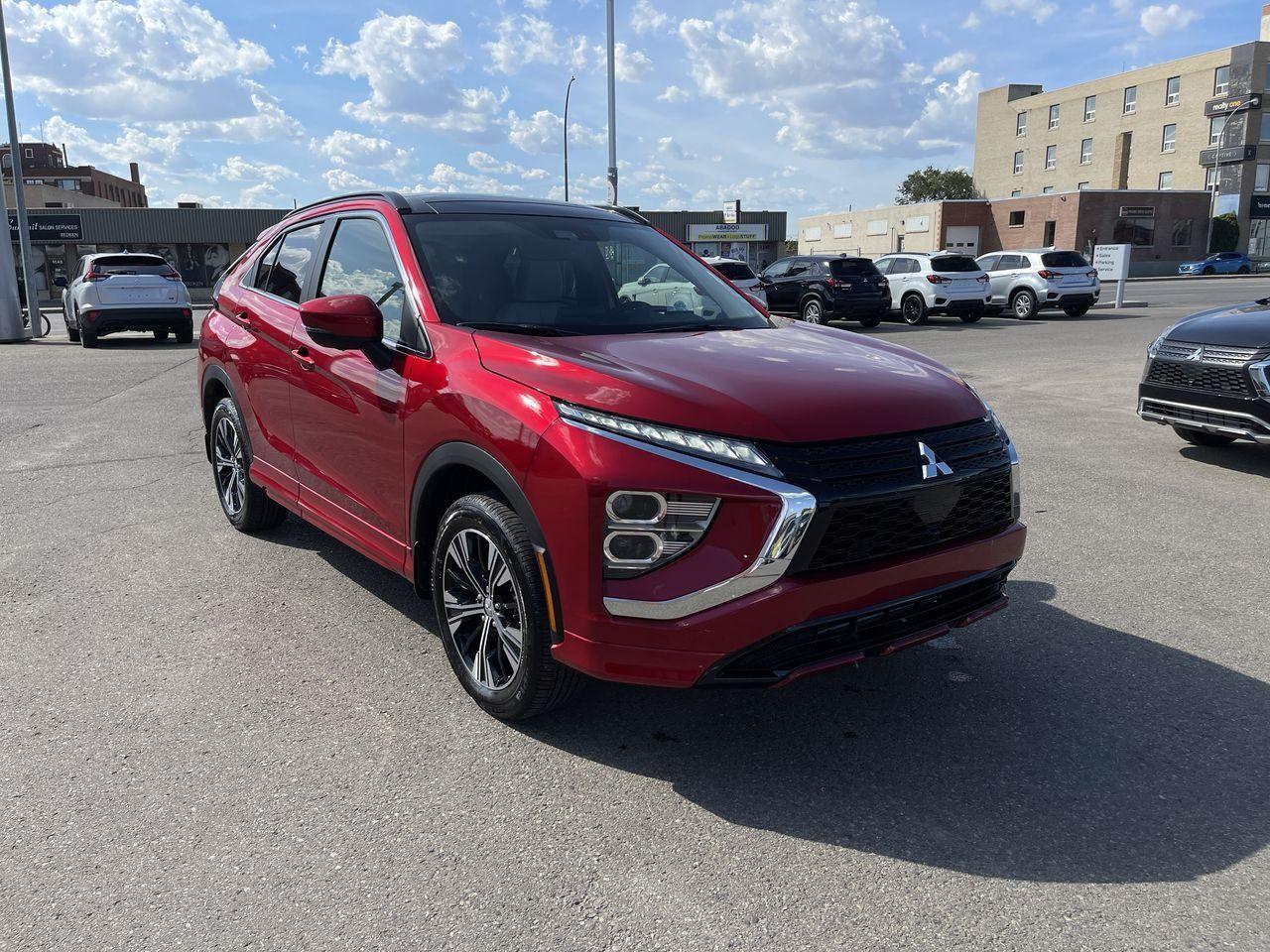 2022 Mitsubishi Eclipse Cross LE-2