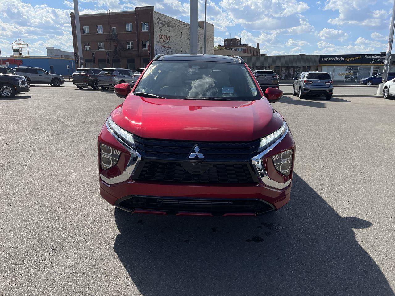 2022 Mitsubishi Eclipse Cross LE-3