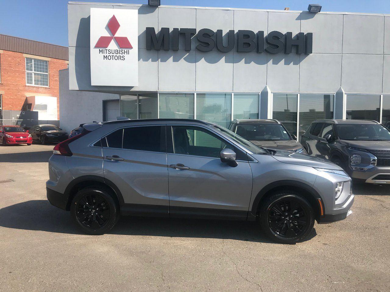 2022 Mitsubishi Eclipse Cross LE-3
