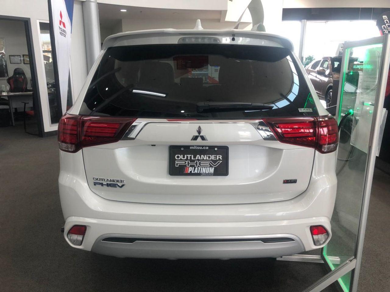 2022 Mitsubishi Outlander PHEV GT-4