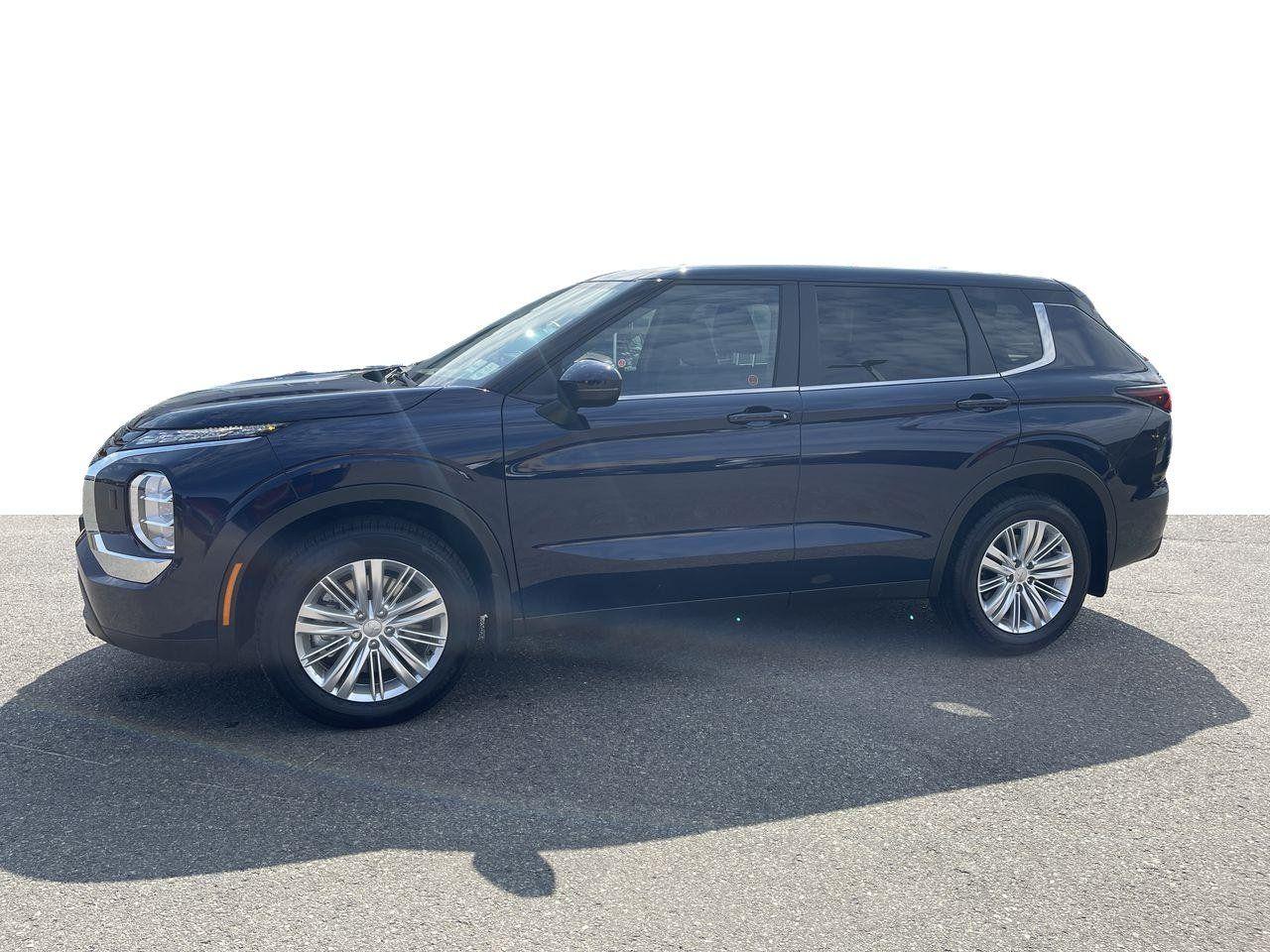 2022 Mitsubishi Outlander ES-4