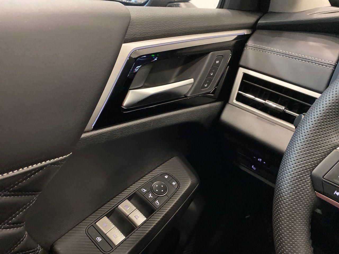 2022 Mitsubishi Outlander SEL-3