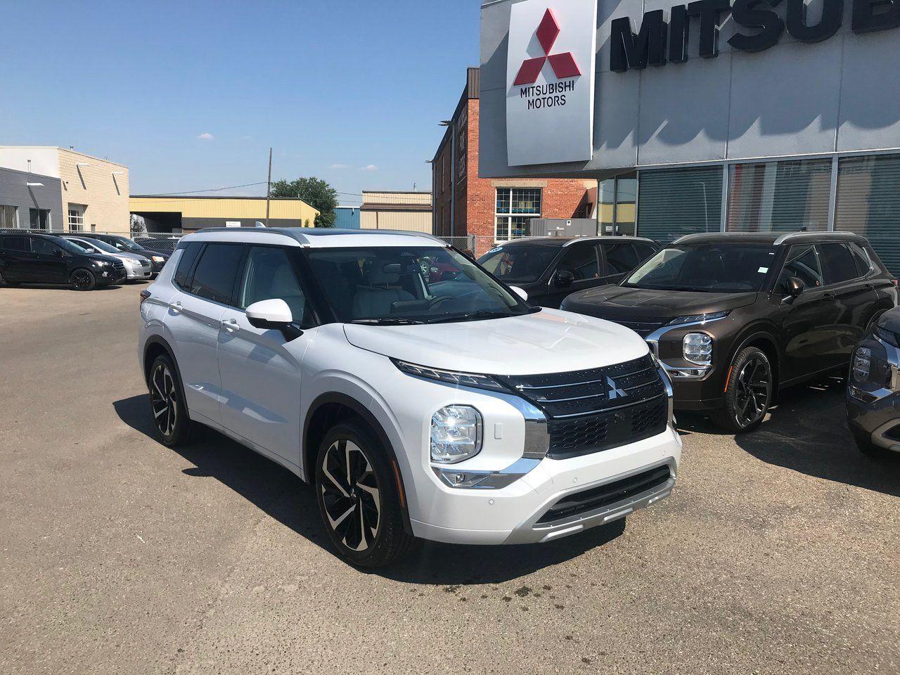2022 Mitsubishi Outlander SEL-1