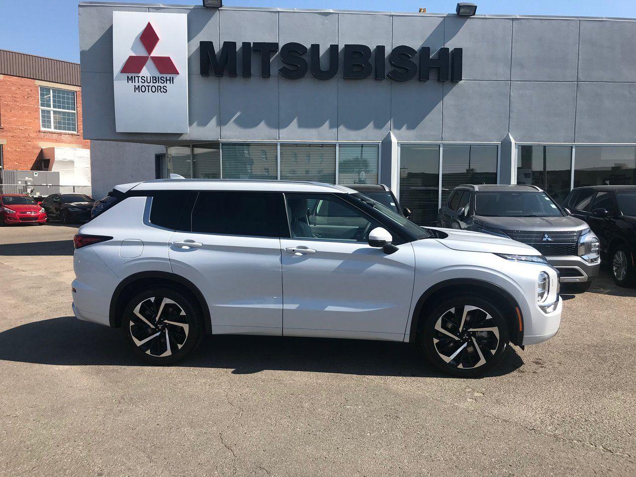 2022 Mitsubishi Outlander SEL-3